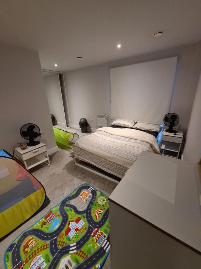 Rent Luxuri - Luxury 2 Bed Apartment Leicester Exterior foto